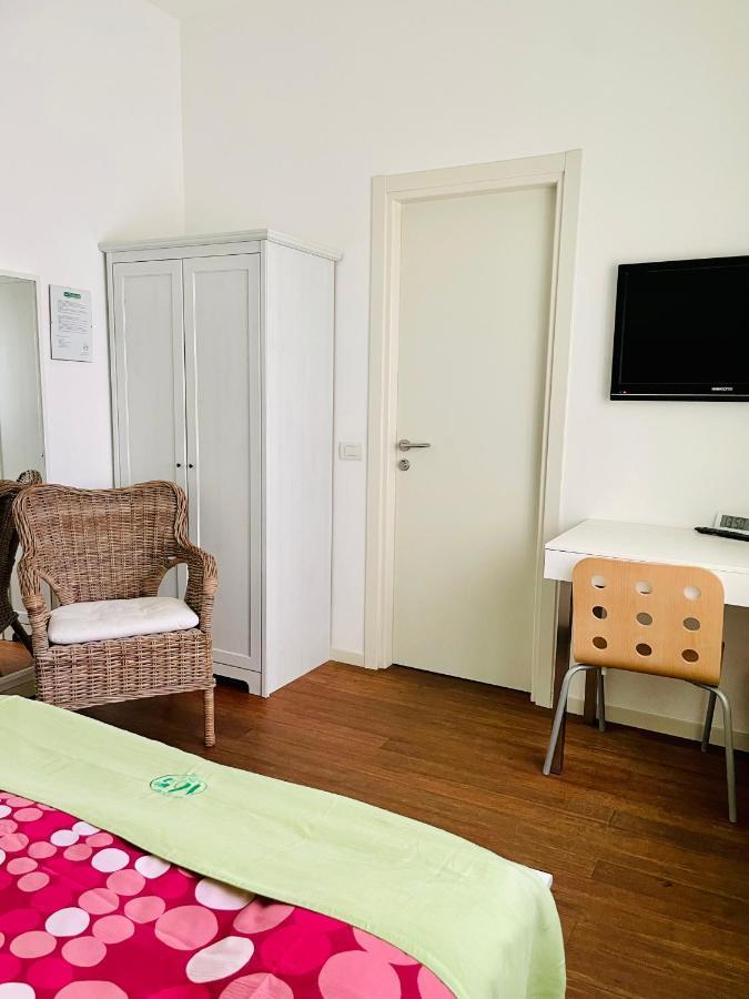 Via Padova 165 Hotel Milánó Kültér fotó