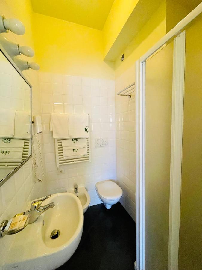 Via Padova 165 Hotel Milánó Kültér fotó